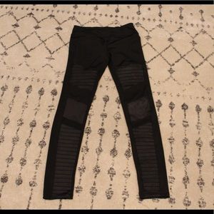 Electric yoga moto leggings